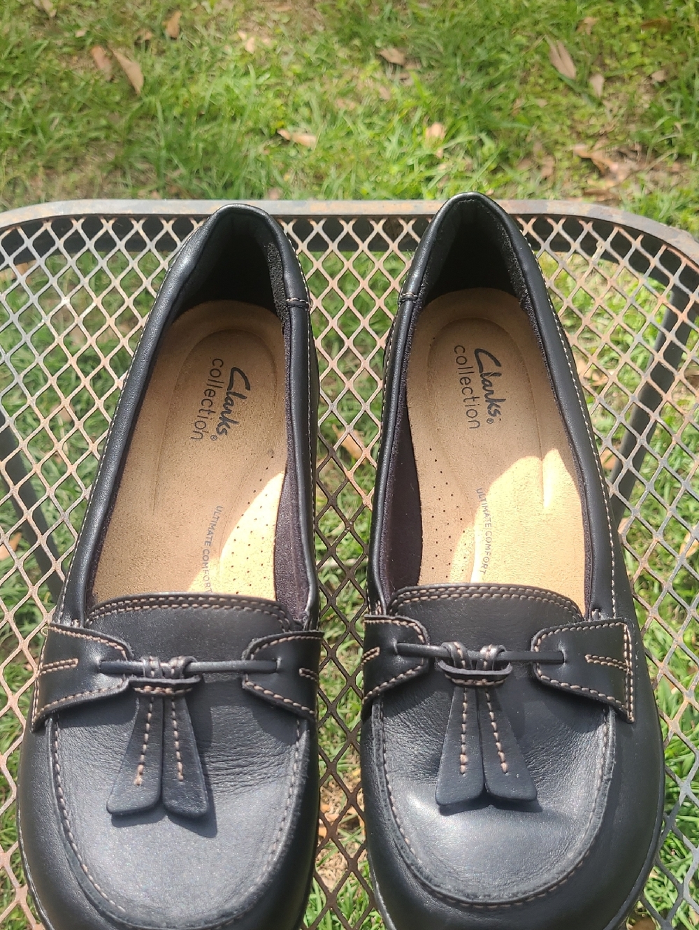 Clarks Black Leather Women's Tassel Loafers